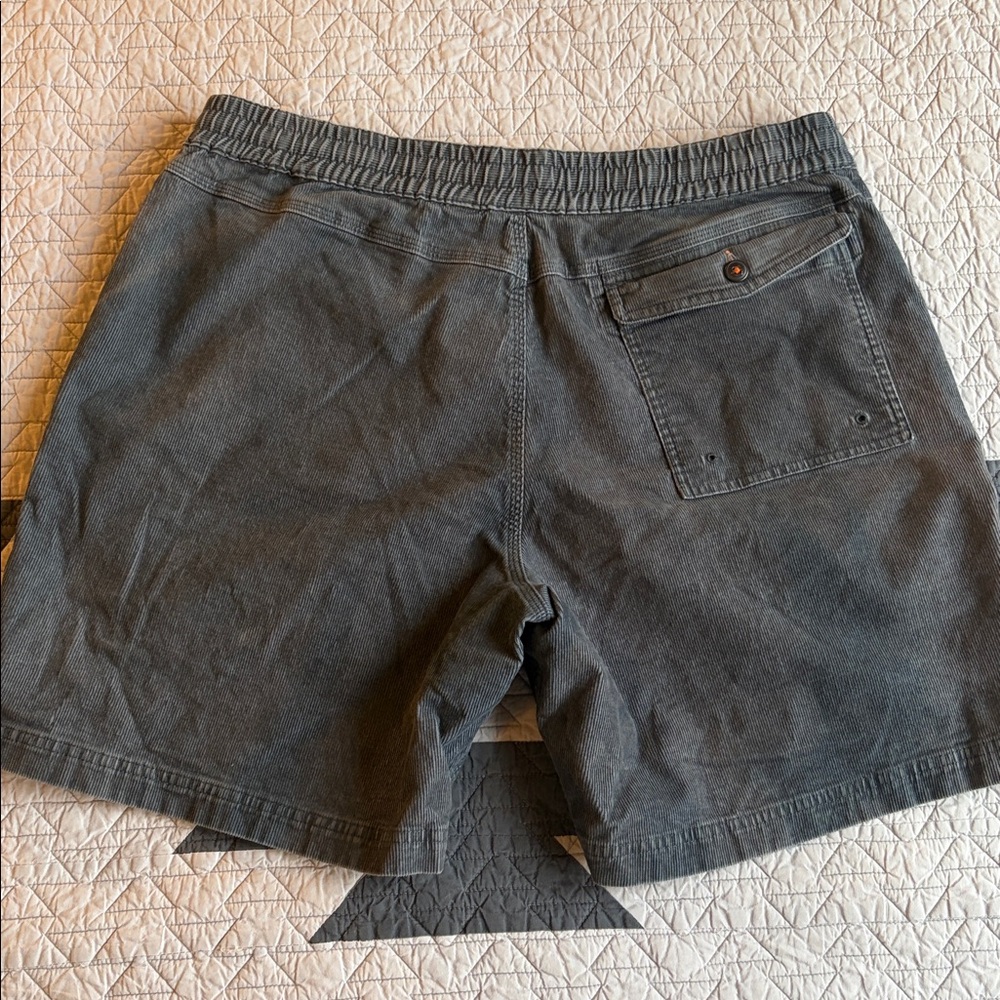 Howler Brothers Pressure Drop Chord Shorts - Picture 2 of 3